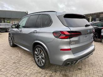 BMW X5 M60i xDrive *HEAD UP - PANO - AHK - KAM* picture 12