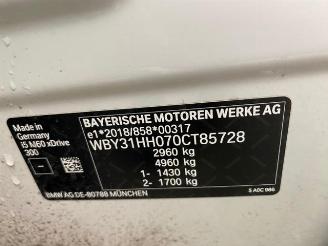 BMW i5 M60 xDrive Touring *HEAD-UP - PANO - AHK* picture 21