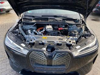 BMW iX 40 xDrive *HEAD-UP - AHK - KAM - NAVI* picture 13