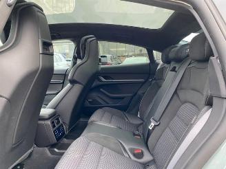 Porsche Taycan Turbo S *PCCB - SOFTCLOSE - PANORAMA* picture 14