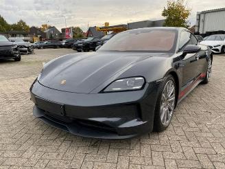 Porsche Taycan 4S Facelift *PANO - HEAD UP - KAM - BOSE* picture 5