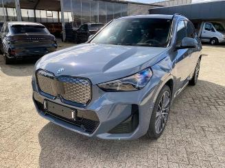 BMW iX1 eDrive20 M Sport Pro HUD/ AHK /Storm damage picture 8