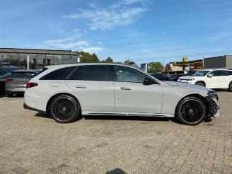 Mercedes E-klasse 300 T AMG Lin Advancd Plus *PANO - 360 KAM* picture 9