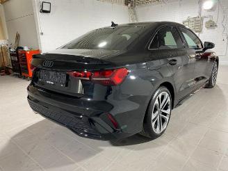 Audi A3 Limousine 35 TFSI S tronic S line *PANO-KAM* picture 4