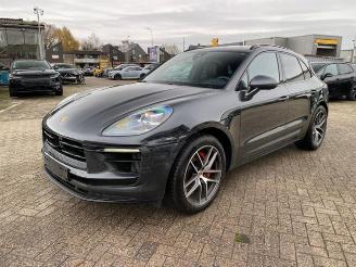 Porsche Macan S *CHRONO - PANO - BOSE - LUFTFEDER* picture 11