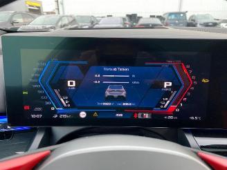 BMW M5 Touring *HEAD-UP - PANO - BOWERS - 360* picture 32