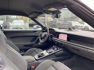 Porsche 911 Carrera 4 GTS T-Hybrid Cabrio *BURMESTER* picture 24