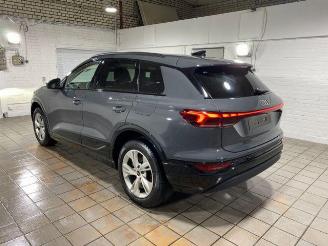 Voiture accidenté Audi Q6 e-tron 185kW 360/NAVI 2025/10