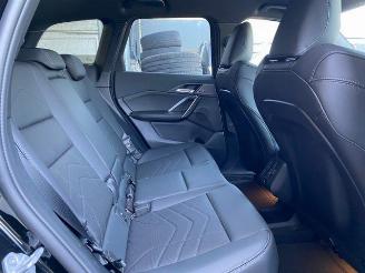 BMW iX1 eDrive20 M Sport KAM/H&K picture 18