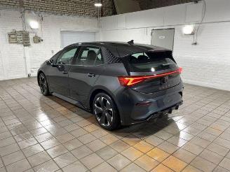 damaged passenger cars Cupra Born 170 kW 2023/9
