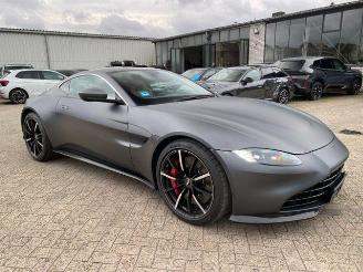 krockskadad bil auto Aston Martin Vantage V8 Coupe 360/NAVI 2022/5