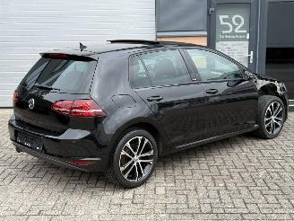 Volkswagen Golf 1.2 TSI Allstar Pano Navi Led Xenon Stoelverw picture 8