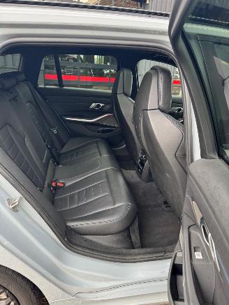 BMW 3-serie 330E M-Sport X-Drive Pano Cruise picture 14