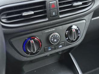 Voiture accidenté Hyundai I-10 Automaat | Cruise | Stoelverw | 2023 | 2023/6