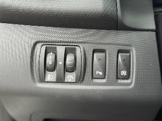 Renault Clio Expression | Glas dak | Cruise | Clima | Navi | NAP | picture 26