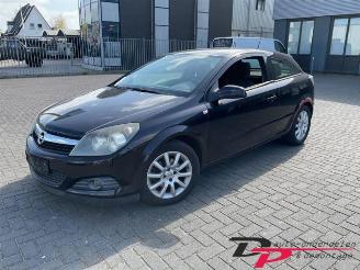 Opel Astra Astra H GTC (L08), Hatchback 3-drs, 2005 / 2011 1.4 16V Twinport picture 1