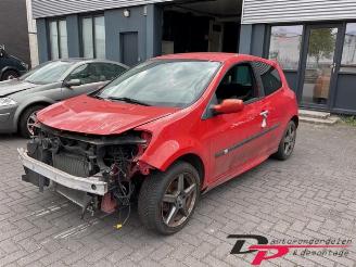 Auto da rottamare Renault Clio Clio III (BR/CR), Hatchback, 2005 / 2014 1.6 16V 2006/8