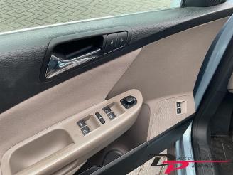 Volkswagen Passat Passat Variant (3C5), Combi, 2005 / 2010 2.0 FSI 16V picture 11