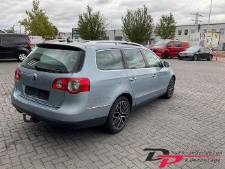 Volkswagen Passat Passat Variant (3C5), Combi, 2005 / 2010 2.0 FSI 16V picture 5
