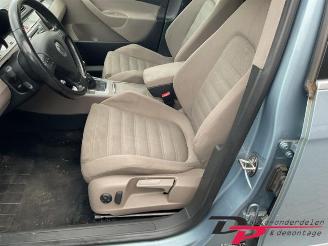 Volkswagen Passat Passat Variant (3C5), Combi, 2005 / 2010 2.0 FSI 16V picture 16