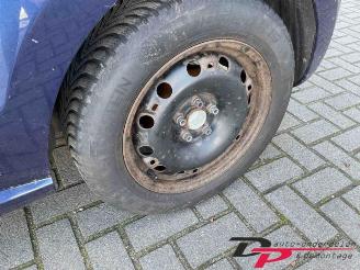 Volkswagen Polo Polo V (6R), Hatchback, 2009 / 2017 1.6 TDI 16V 90 picture 7