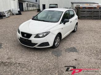 rozbiórka samochody osobowe Seat Ibiza Ibiza IV (6J5), Hatchback 5-drs, 2008 / 2017 1.2 12V 2010/1