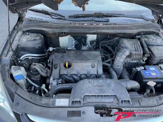 disassembly passenger cars Hyundai I-30 i30 Crosswagon (WWH), Combi, 2007 / 2012 1.4 CVVT 16V 2011/1