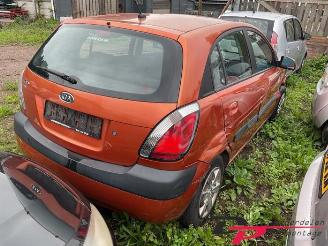 Kia Rio Rio II (DE), Hatchback, 2005 / 2011 1.4 16V picture 4