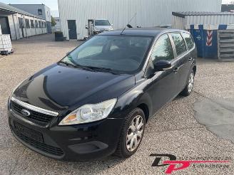 Coche siniestrado Ford Focus Focus 2 Wagon, Combi, 2004 / 2012 1.6 16V 2008/10