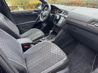 Volkswagen Tiguan Volkswagen Tiguan R-Line 4Motion Panorama AHK Camera VOL! picture 18