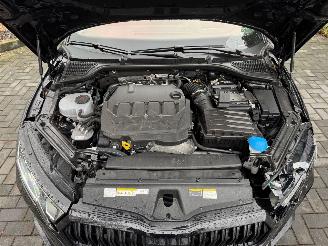 Skoda Octavia Octavia Combi 2.0 TDI 110 kW Sportline 360Camera HUD Trekhaak VOL picture 27
