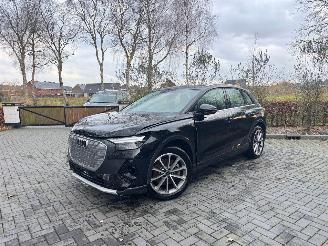 krockskadad bil auto Audi Q4 Audi Q4 e-tron 45 e-tron S-Line AHK Camera 285ps VOL 2024/10