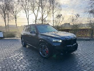 Unfallwagen BMW X1 BMW X1 30 e xDrive M Sport PANO Trekhaak 360view HUD Start en rijd! 2024/5
