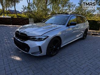 Coche accidentado BMW 3-serie BMW 330e Touring M Sport PANORAMA HUD AHK Nardogrey VOL VOL 2023/5