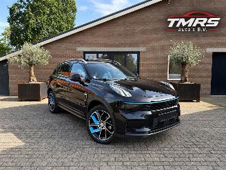 Vaurioauto  passenger cars Lynk & Co 01 01 1.5 TD PHEV 192 kW PANORAMA 360view  Infinity Sound! 2023/6