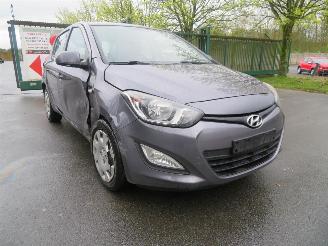 skadebil auto Hyundai I-20  2014/10