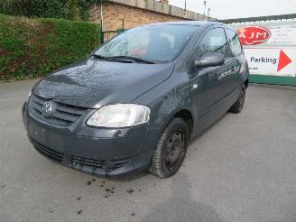 krockskadad bil auto Volkswagen Fox  2009/3
