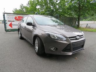 krockskadad bil auto Ford Focus  2011/9