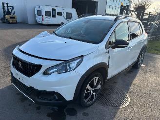 uszkodzony samochody osobowe Peugeot 2008 GT-LINE 2017/7