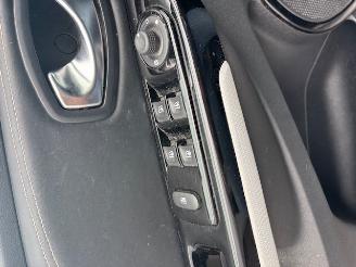 Renault Clio INITIALE AUTOMAAT picture 14