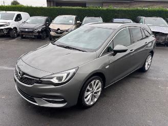 krockskadad bil auto Opel Astra  2019/11