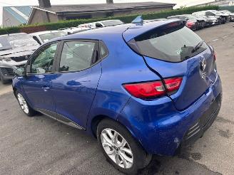 Renault Clio automaat picture 5