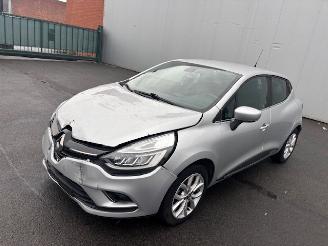 Renault Clio  picture 6