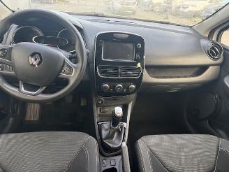 Renault Clio  picture 3