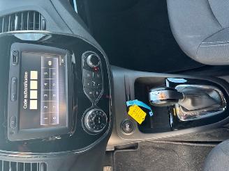 Renault Captur  picture 8