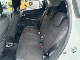 Renault Clio  picture 6