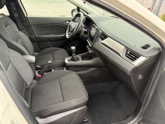 Renault Captur  picture 6