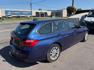 Vaurioauto  passenger cars BMW 3-serie AUTOMAAT 2017/7