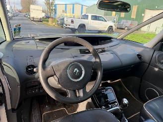 Renault Grand-espace 2.0T Initiale 7 persoons picture 15