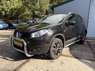 damaged passenger cars Nissan Qashqai 2.0 4wd pano camera vol opties 2010/7